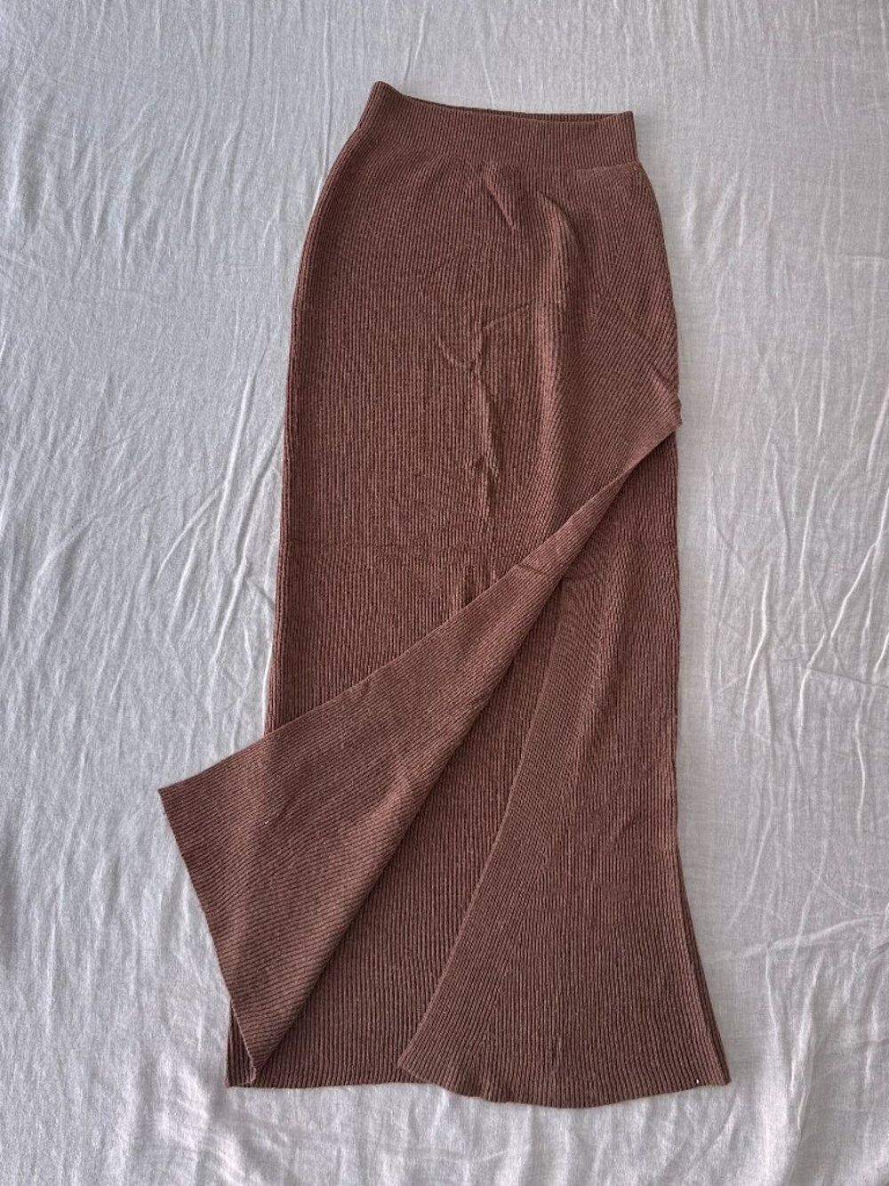Helmut Lang Brown Cashmere Blend Ribbed Maxi Skirt – Size XS